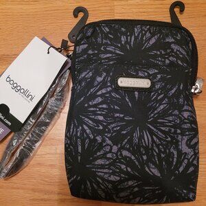 Baggallini Go Bagg Onyx Floral Adjustable Crossbody Purse with extra strap